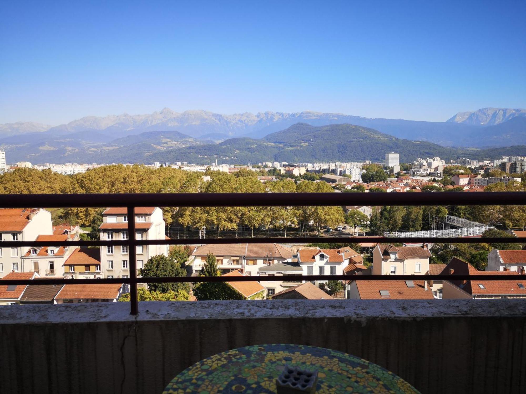 Apartmán Les Terrasses De Liberation Grenoble Exteriér fotografie